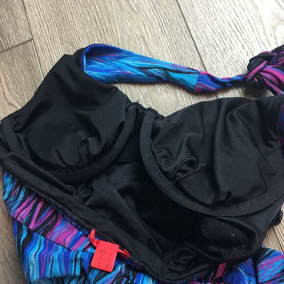 Spanx Wavelength blue one piece halter swimsuit shaping slimming Size 8 - Picture 9 of 11